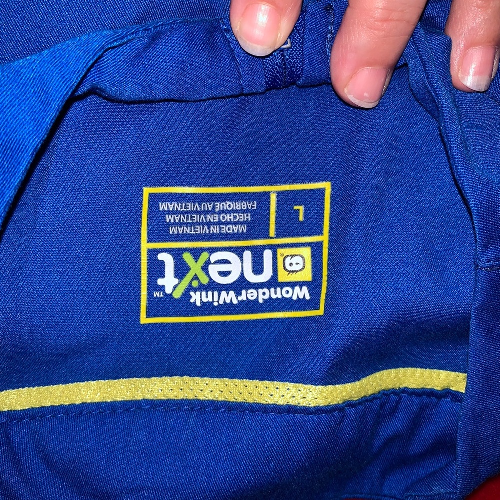 Wonderwink Scrub Jackets - Picture 7 of 7